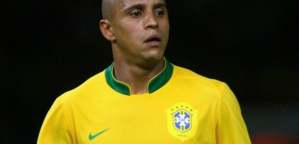 Roberto Carlos Career